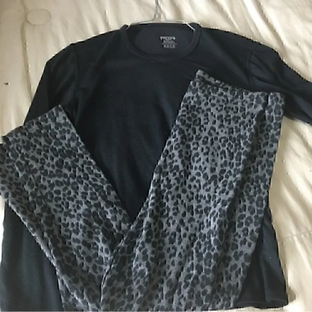 Girls size medium black long sleeved top size large 10/12 Old Navy leggings